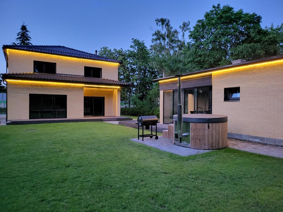 Vomikay Villa Tallinn Exteriör bild