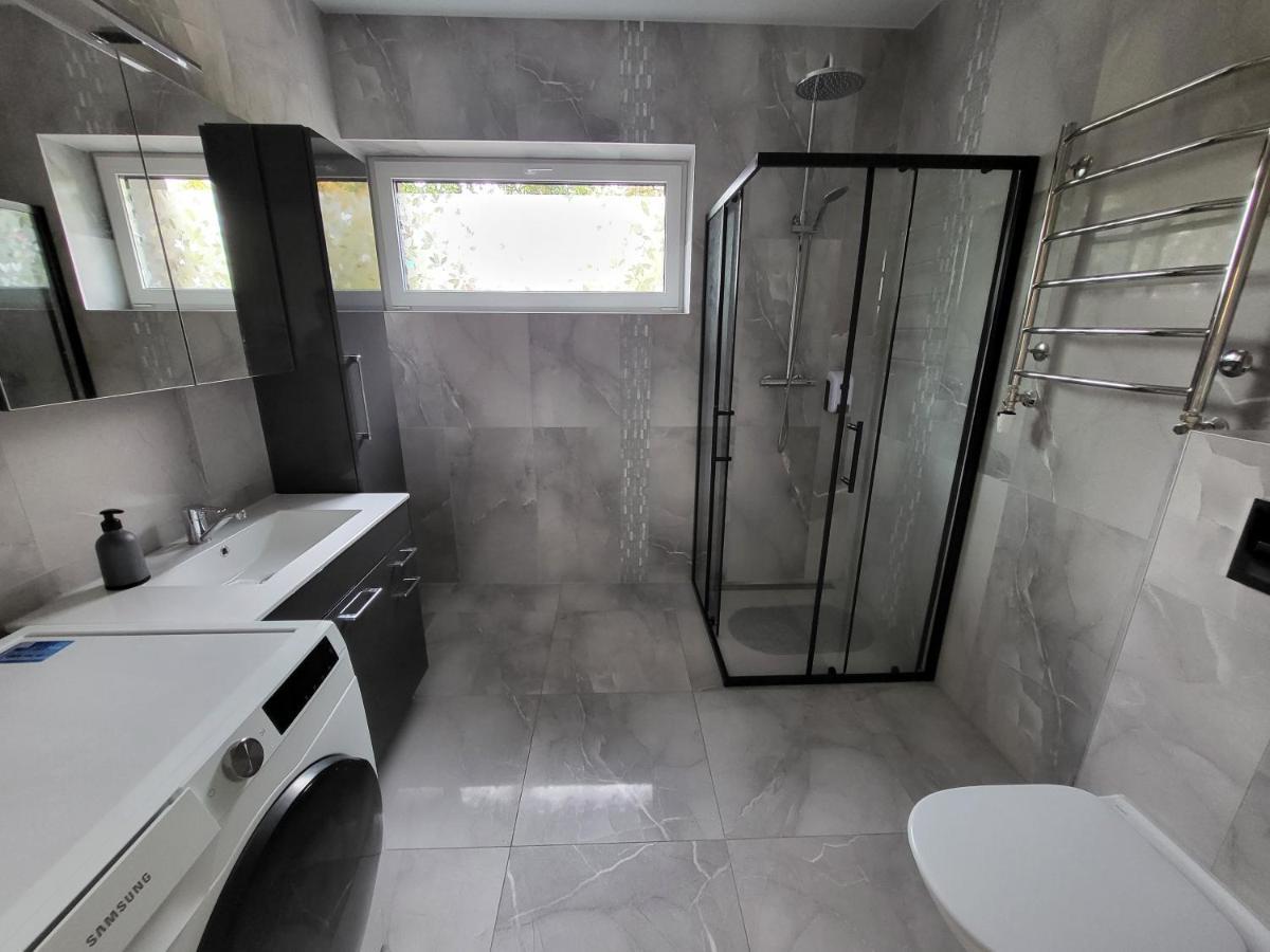 Vomikay Villa Tallinn Exteriör bild
